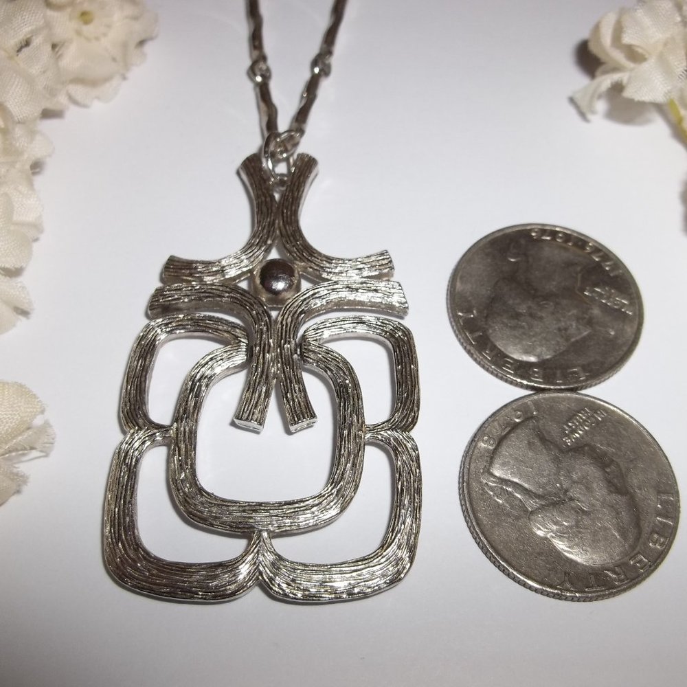 Vintage Avon Necklace, Avon Necklace, Avon, Avon, Vintage Necklace, Silver 7736 View 2